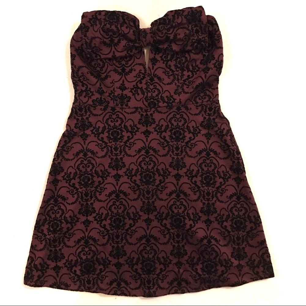 Burgundy Wine Black Velvet Flocked Strapless Dress Juniors Medium NWT Holiday